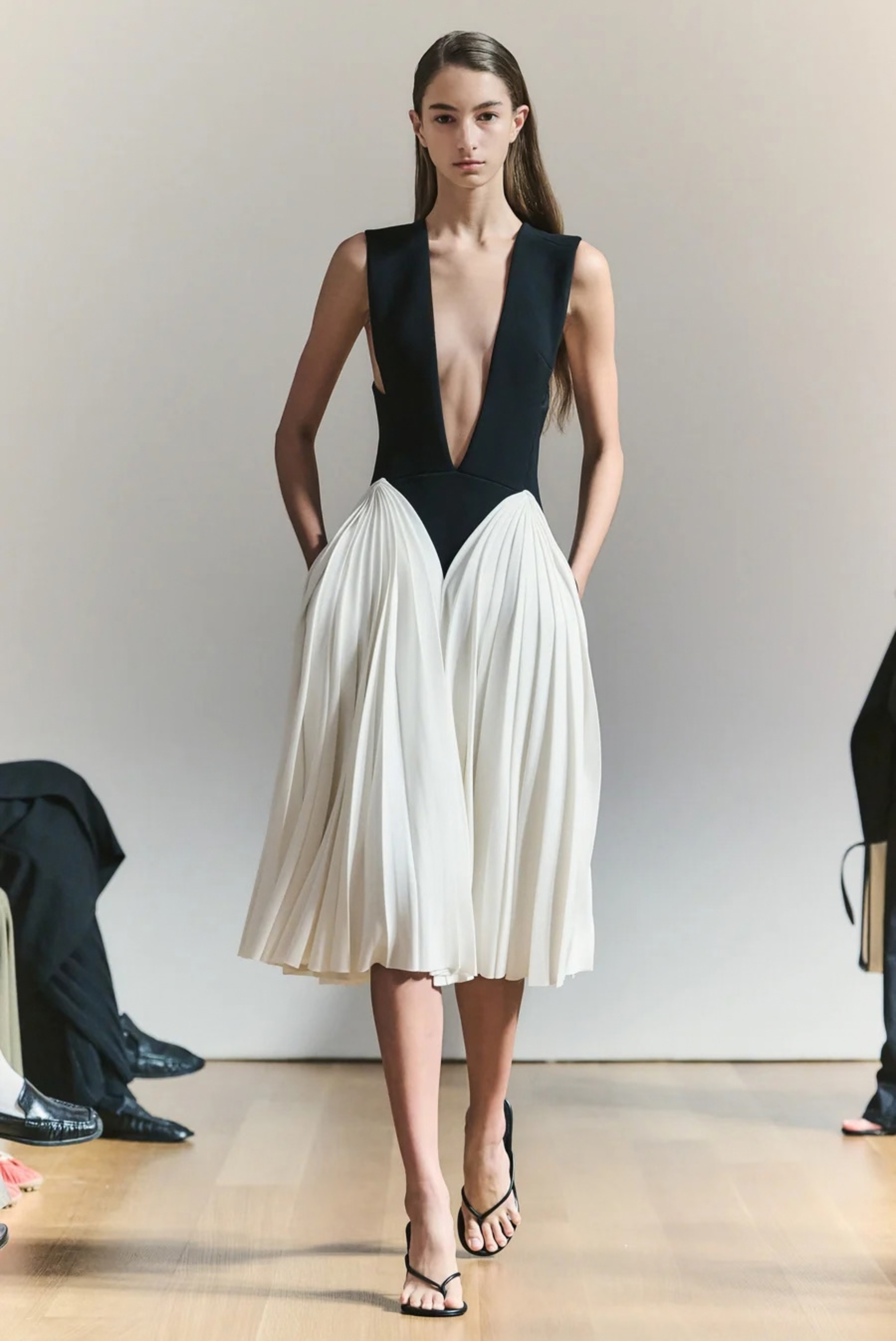The Beatrice Pleated V-Neck Midi Dress Ivory / Black