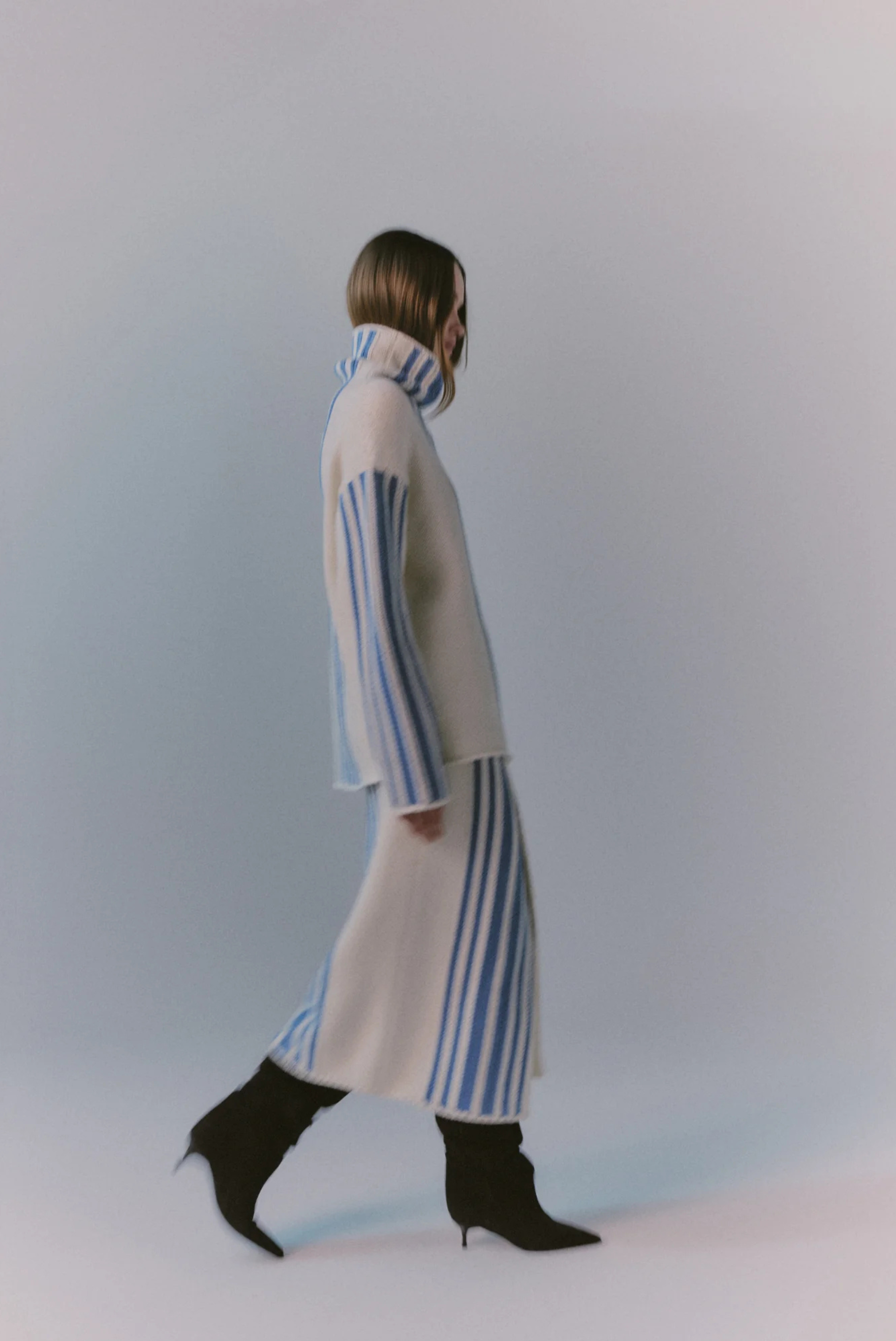 Turtle Neck Sweater With Inlay In Virgin Wool And Cashmere