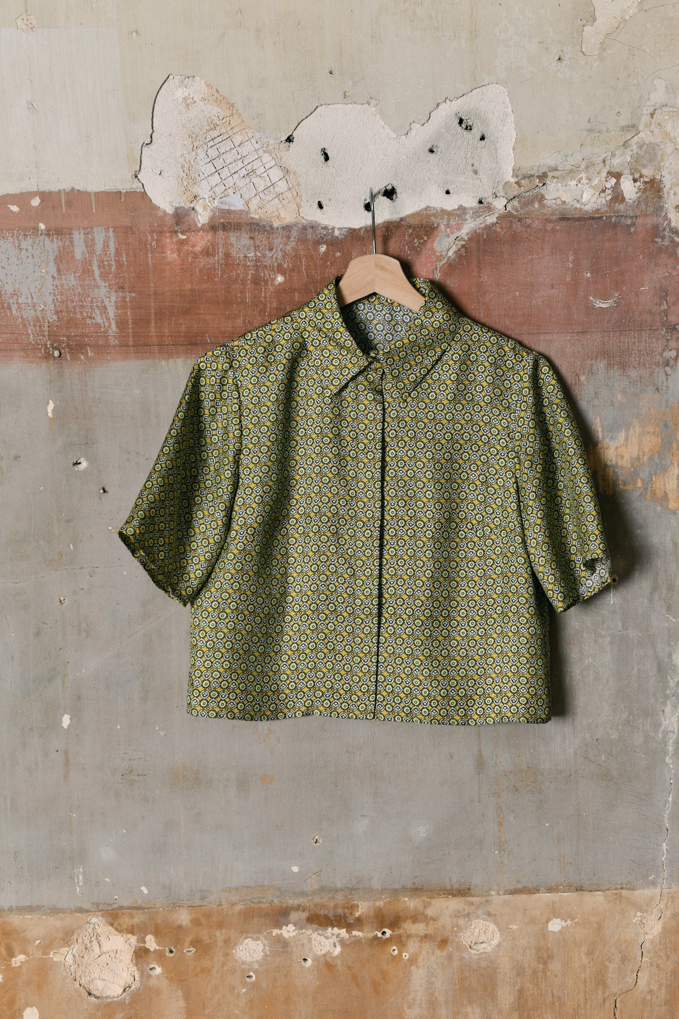 Antonia Short Sleeve Shirt Chartreuse