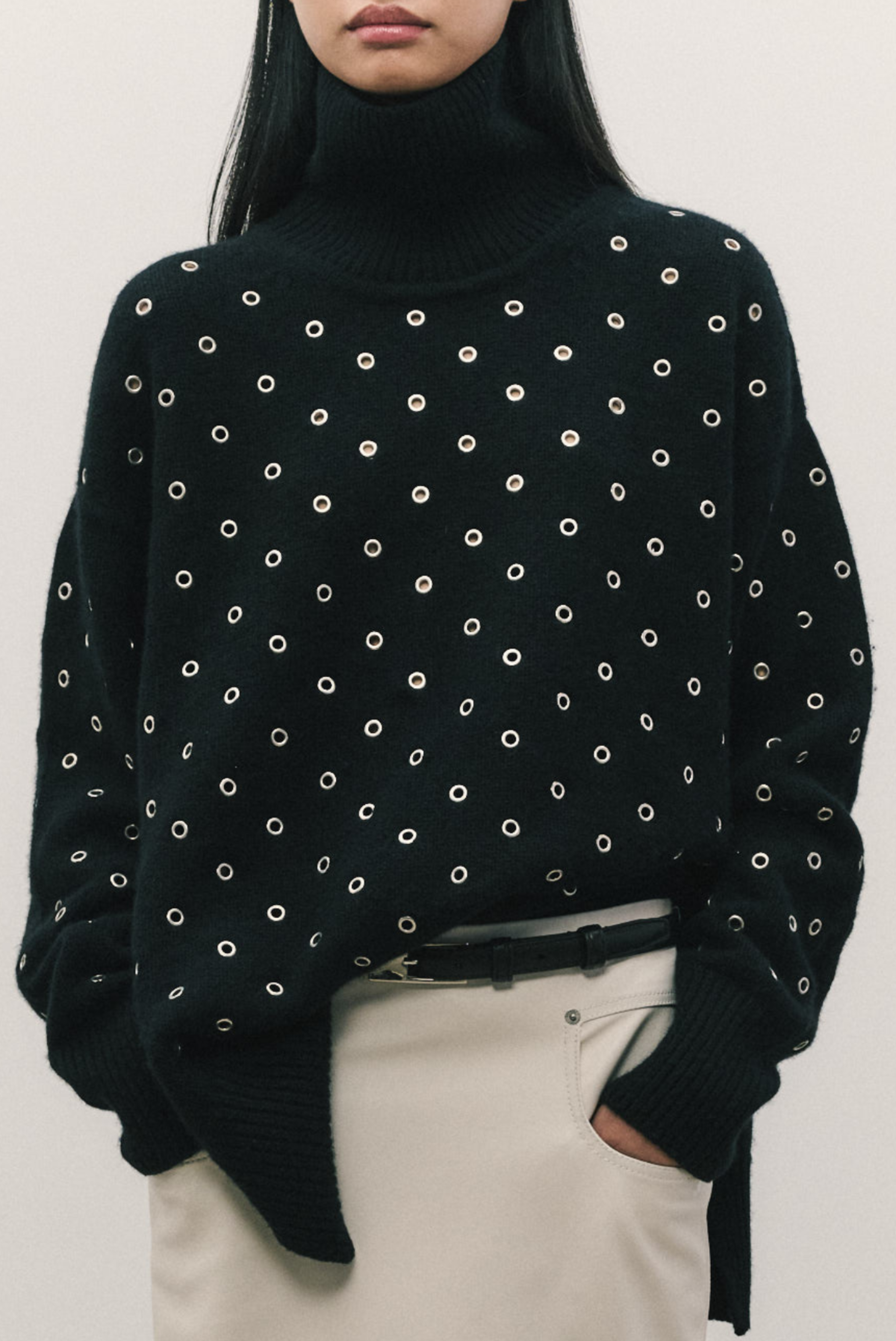 BRANDON MAXWELL The Hughes Oversized Eyelet Cashmere Turtleneck Black