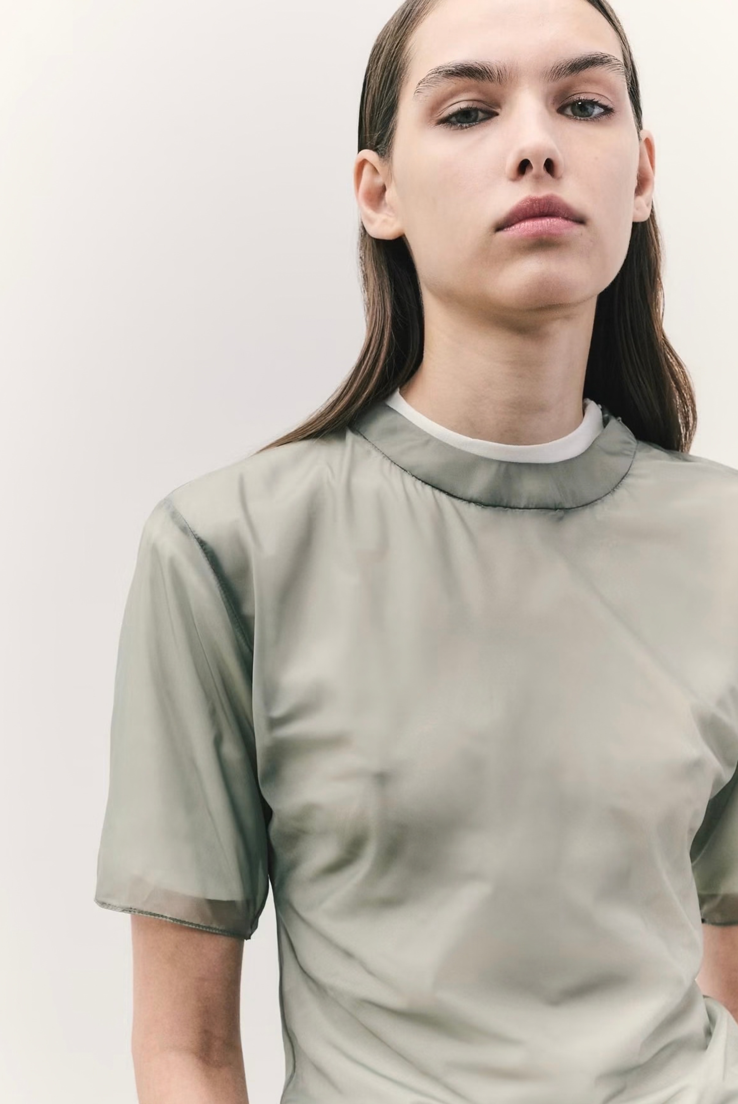 The Andrea Double-Layered Fitted T-Shirt Dried Sage