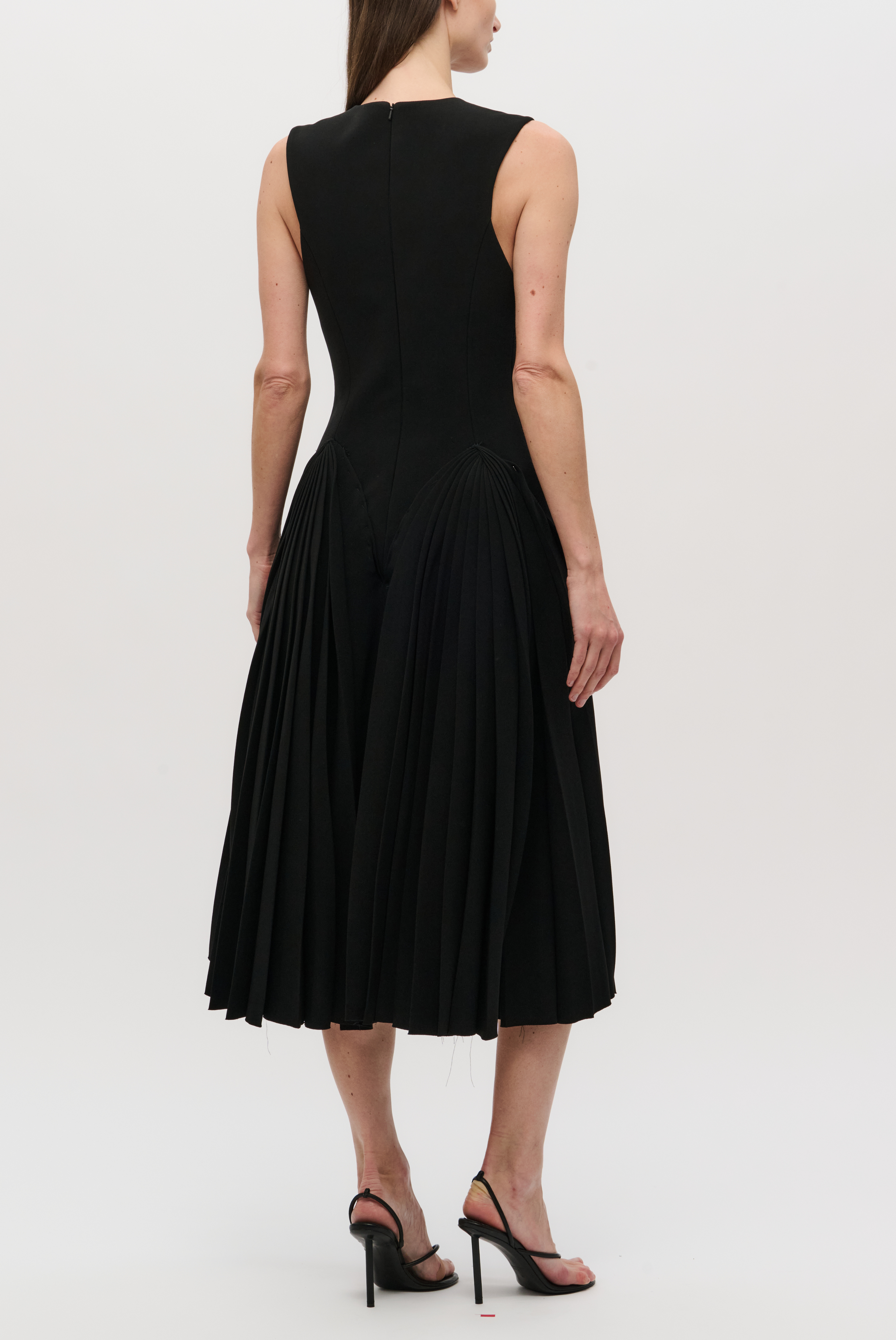 The Beatrice Pleated V-Neck Midi Dress Black