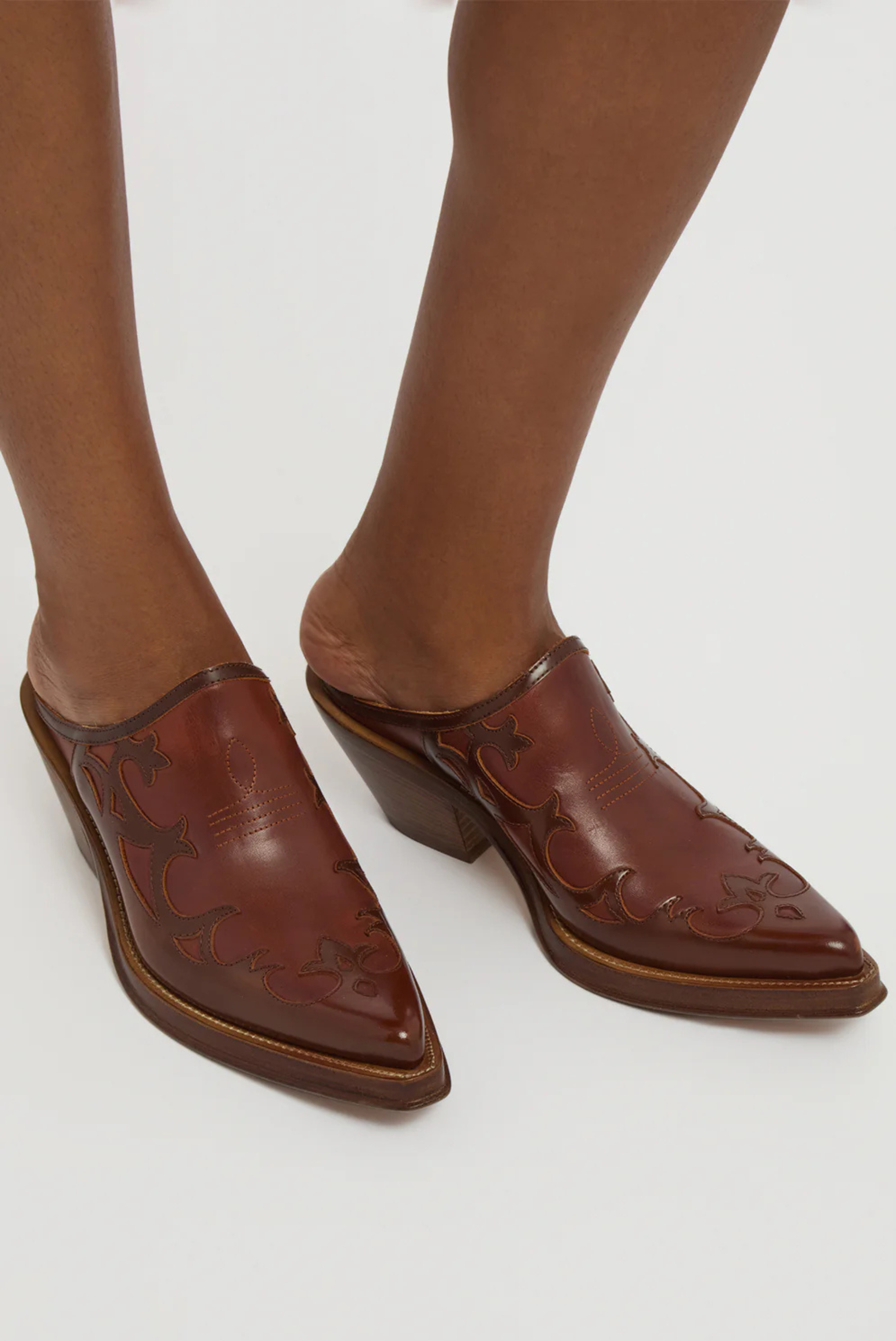 Gabriela_Hearst_Temperance_Mule_Cognac