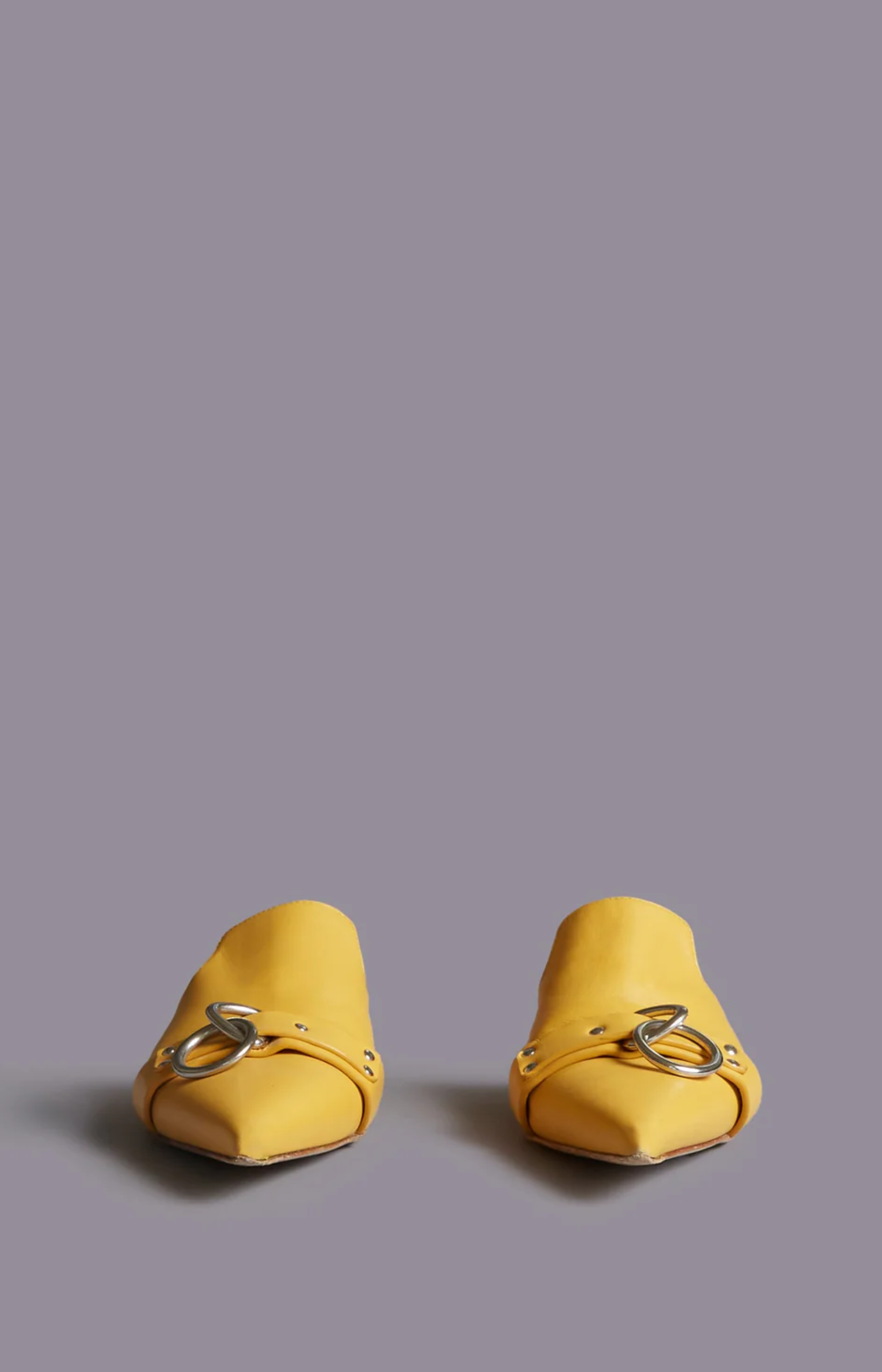 R13 Pointed Toe Slide W/Ring