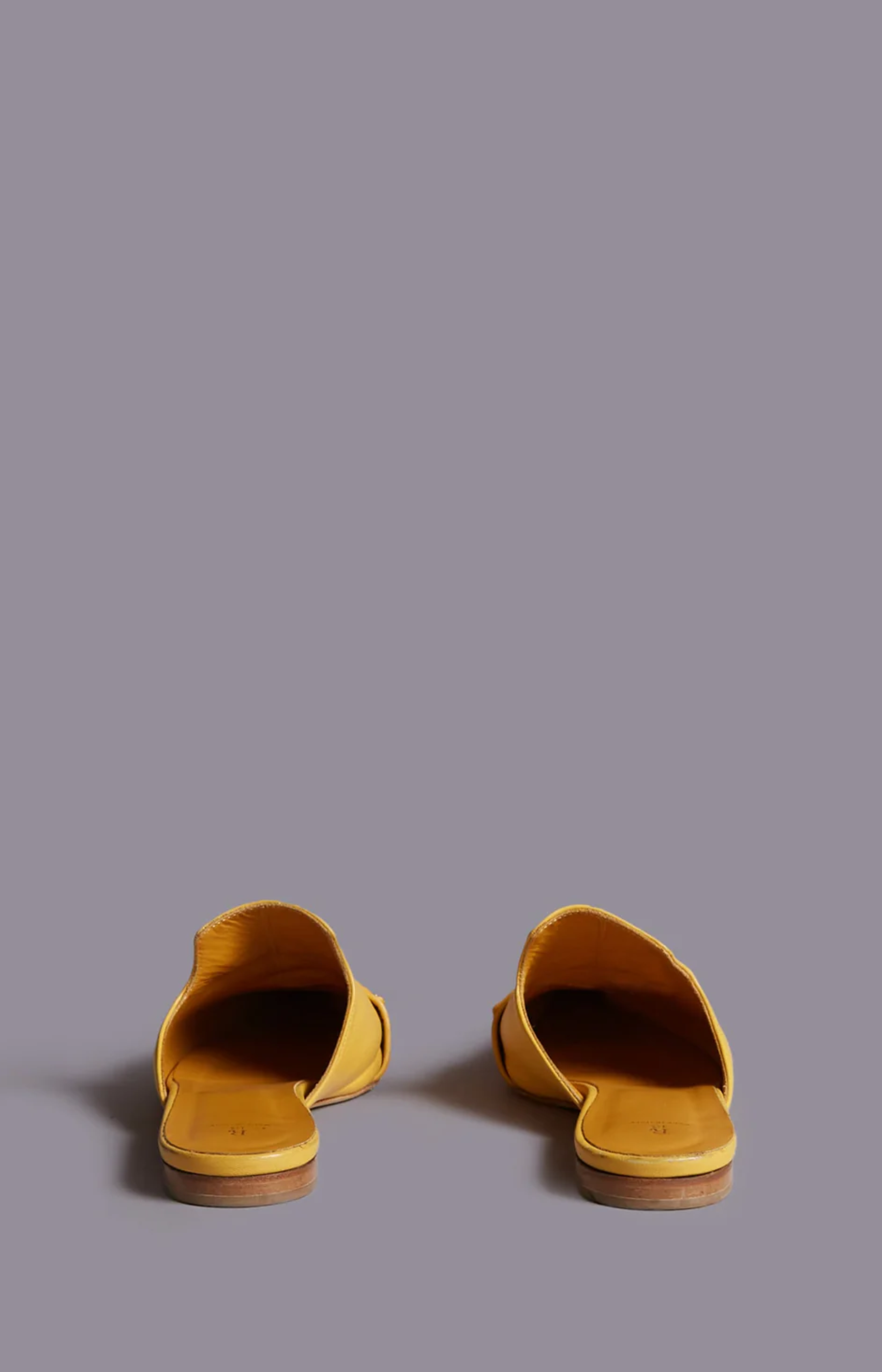 R13 Pointed Toe Slide W/Ring